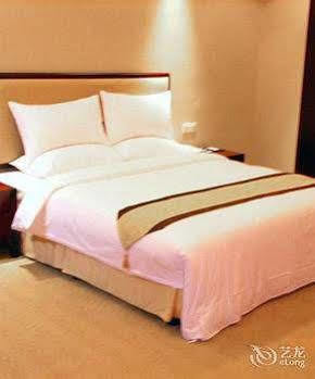 Wanyi Hotel Dongguan  Exterior photo